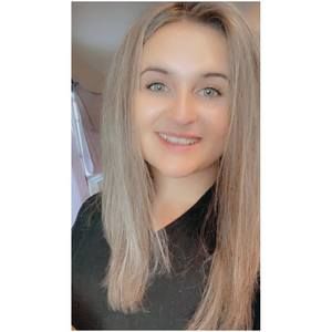 Meet your Posher, Candice